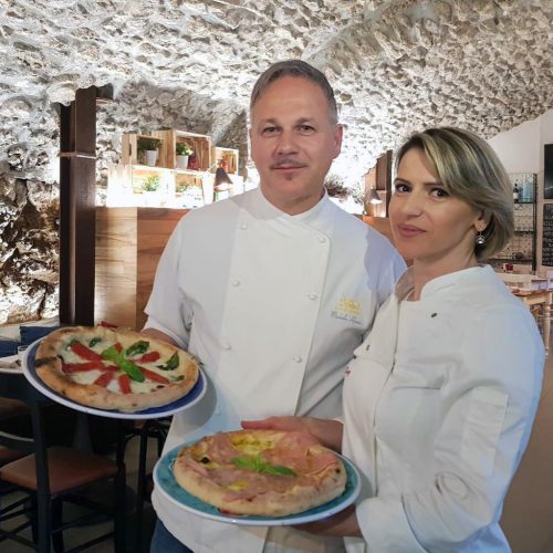 60653176_1366942476786609_1860431712090062848_n